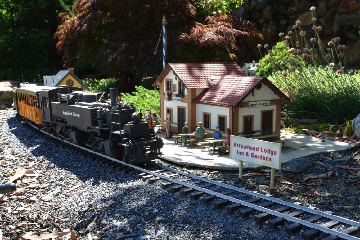 Maple Rock Garden Railway Sacramento Valley Garden Railway Society